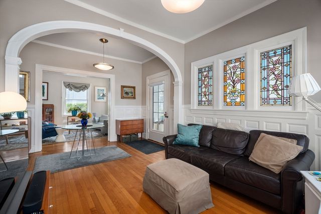 121 Thorndike Street, Brookline, MA 02446