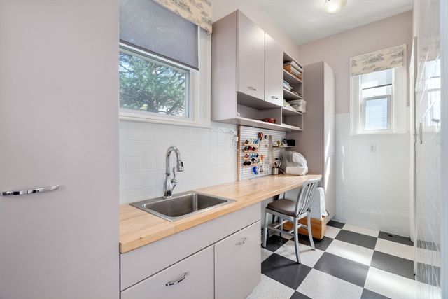 121 Thorndike Street, Brookline, MA 02446