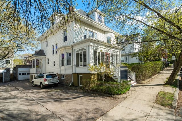 121 Thorndike Street, Brookline, MA 02446