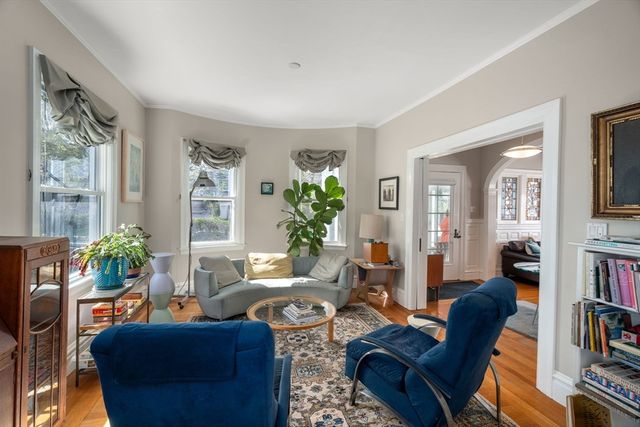 121 Thorndike Street, Brookline, MA 02446