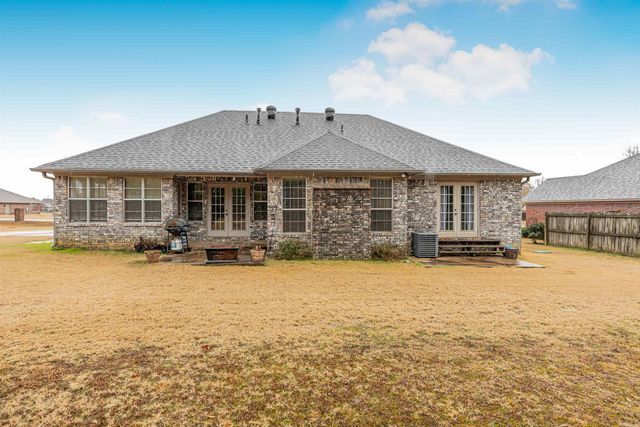60 Wilhelmina Cv, Conway, AR 72034