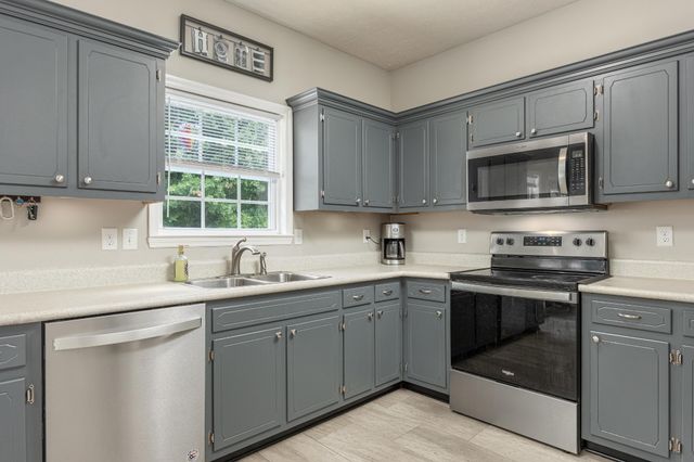 7754 Prince Drive, Ooltewah, TN 37363