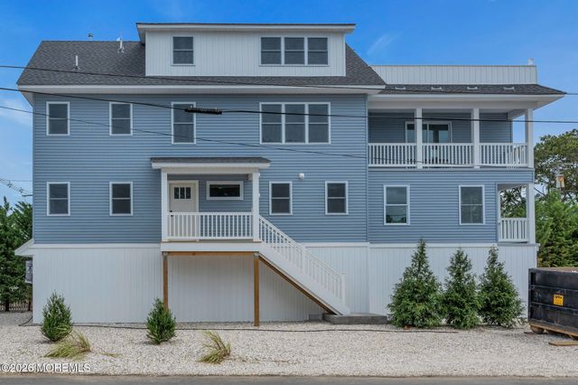 724 Bay Avenue, Brick, NJ 08724