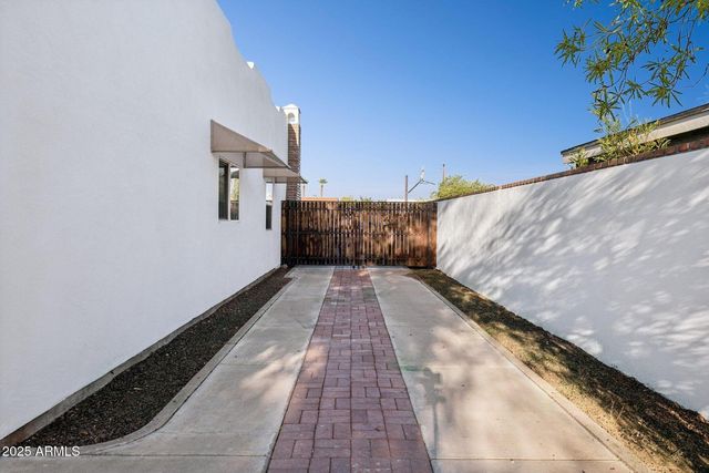 2012 N 23rd Street, Phoenix, AZ 85006