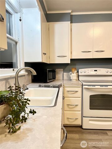 1536 Pennsylvania Avenue, Bremerton, WA 98337