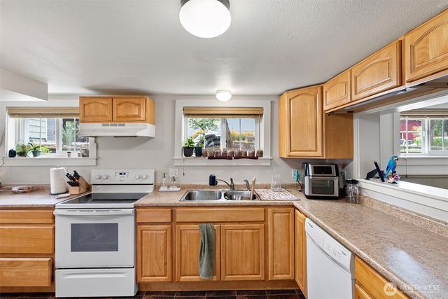 1536 Pennsylvania Avenue, Bremerton, WA 98337