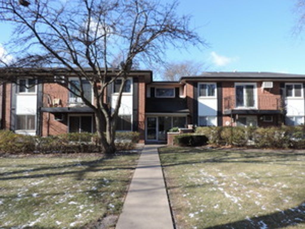 1210 N Dale Avenue 2I, Arlington Heights, IL 60004
