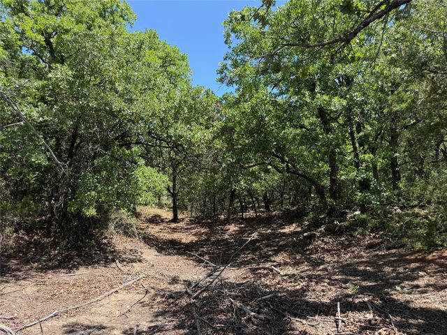 230 Keys Road, Sunset, TX 76270