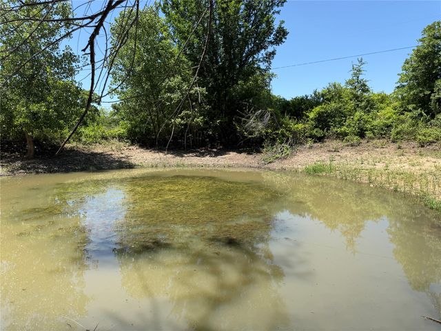 230 Keys Road, Sunset, TX 76270