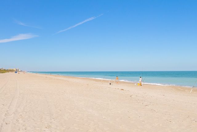 1555 N Highway A1a 305, Indialantic, FL 32903