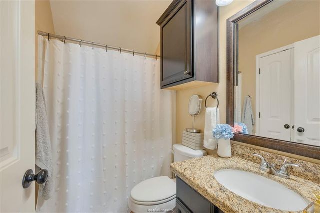 3303 Airborne Avenue, College Station, TX 77845