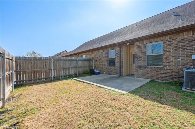 3303 Airborne Avenue, College Station, TX 77845
