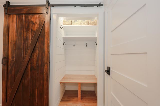 41 Pinebrook Road, Nashua, NH 03062