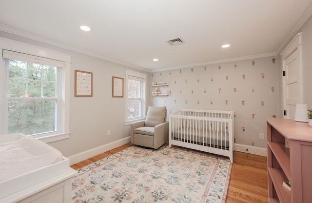 41 Pinebrook Road, Nashua, NH 03062