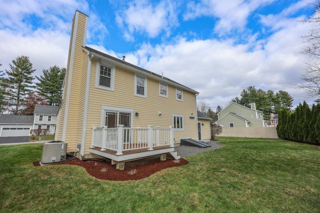 41 Pinebrook Road, Nashua, NH 03062