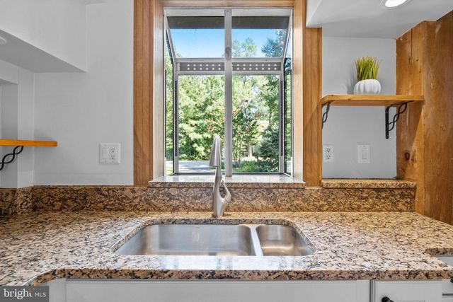 11170 LORD BALTIMORE, Issue, MD 20645