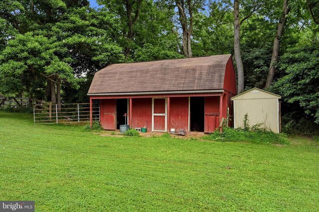241 GLENROSE RD, Coatesville, PA 19320