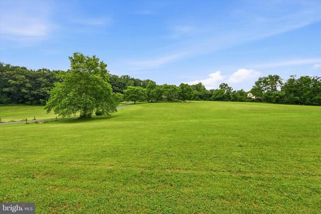 241 GLENROSE RD, Coatesville, PA 19320