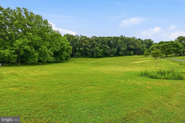 241 GLENROSE RD, Coatesville, PA 19320
