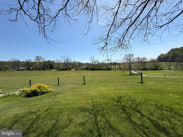241 GLENROSE RD, Coatesville, PA 19320