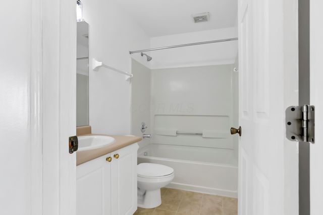 5793 Stallion Drive, 6, New Albany, OH 43054