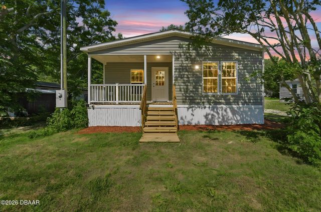 42039 Cherry Avenue, Deland, FL 32720