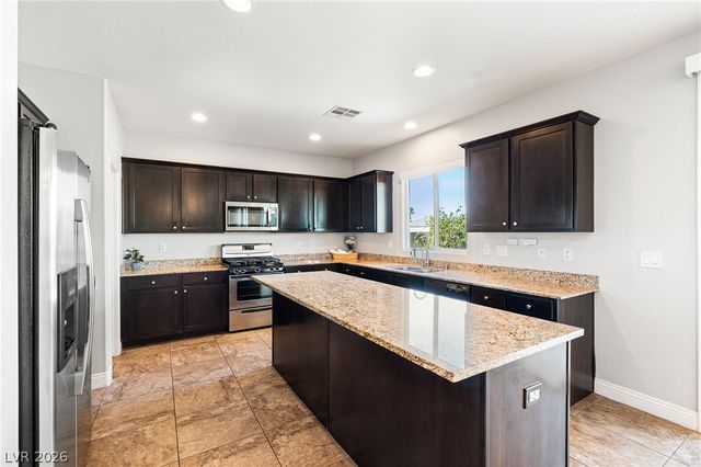 1122 Riddle Glen Street, Henderson, NV 89012