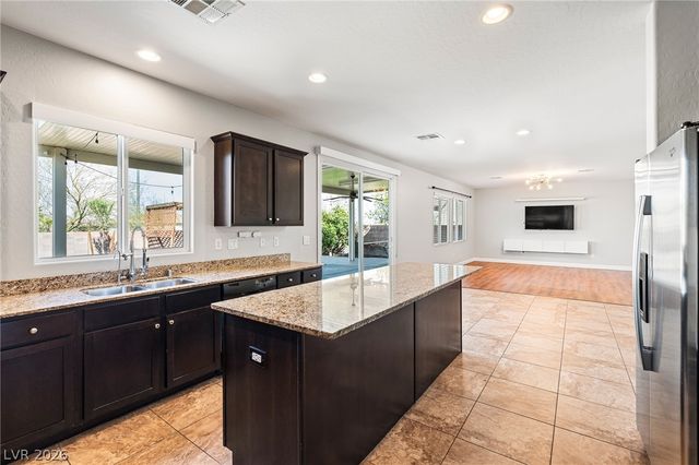 1122 Riddle Glen Street, Henderson, NV 89012