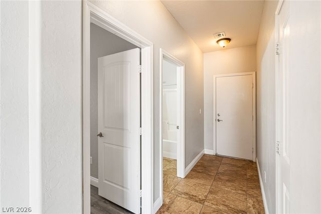 1122 Riddle Glen Street, Henderson, NV 89012