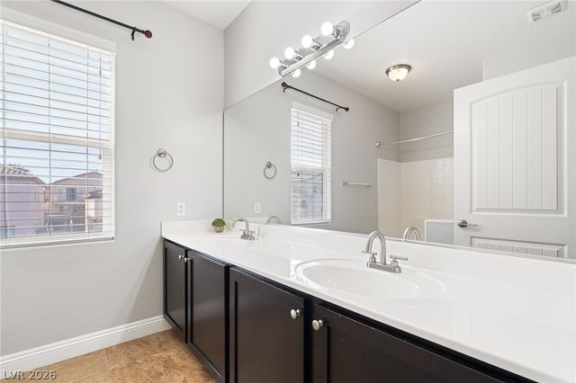 1122 Riddle Glen Street, Henderson, NV 89012