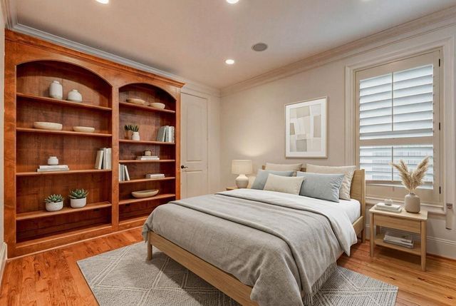 5410 Valerie St, Bellaire, TX 77401