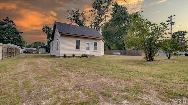 608 Cross Street, Montgomery City, MO 63369