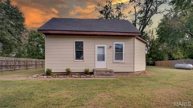 608 Cross Street, Montgomery City, MO 63369