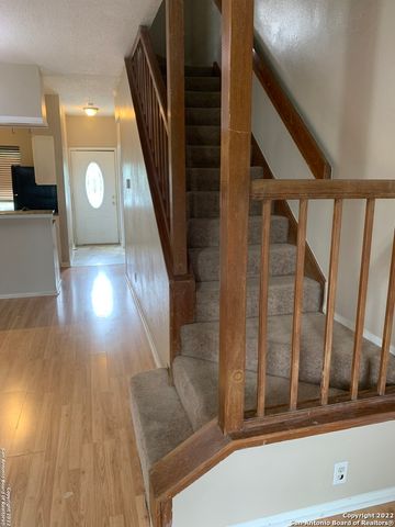 12286 Apricot, San Antonio, TX 78247