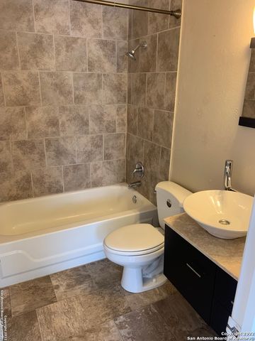 12286 Apricot, San Antonio, TX 78247
