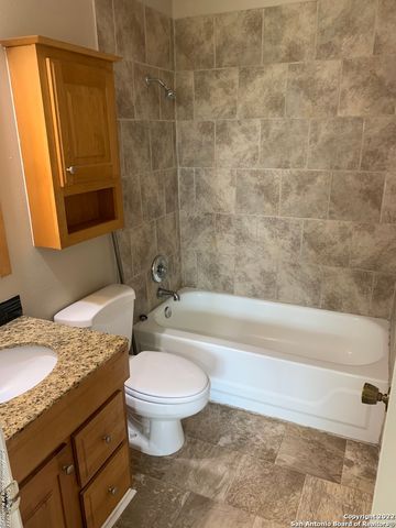 12286 Apricot, San Antonio, TX 78247