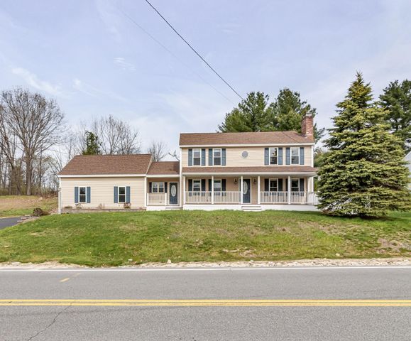 149 Barretts Hill Road, Hudson, NH 03051