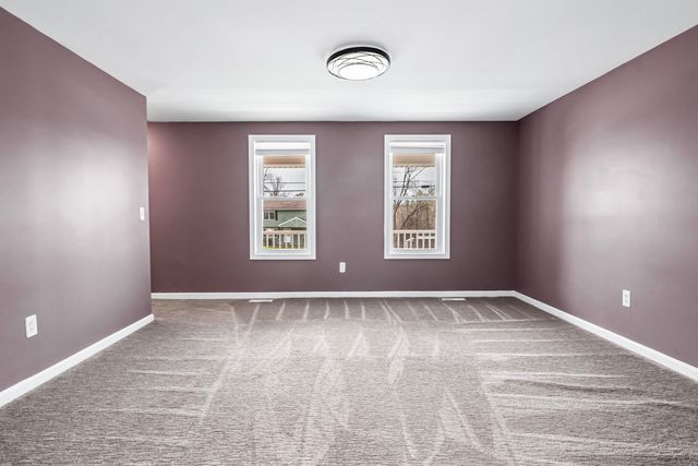 149 Barretts Hill Road, Hudson, NH 03051