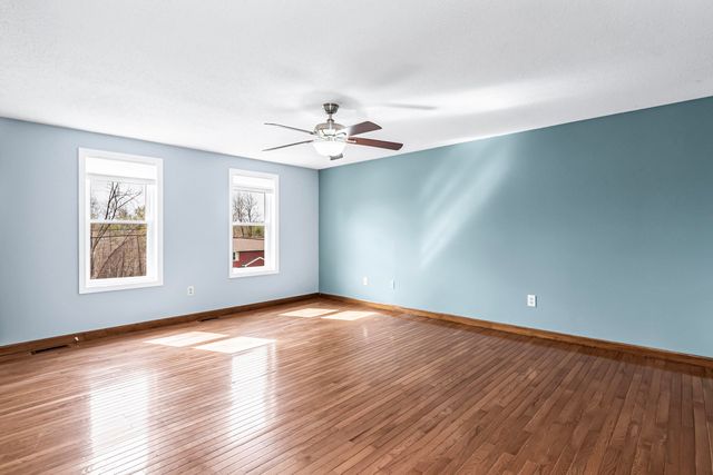 149 Barretts Hill Road, Hudson, NH 03051