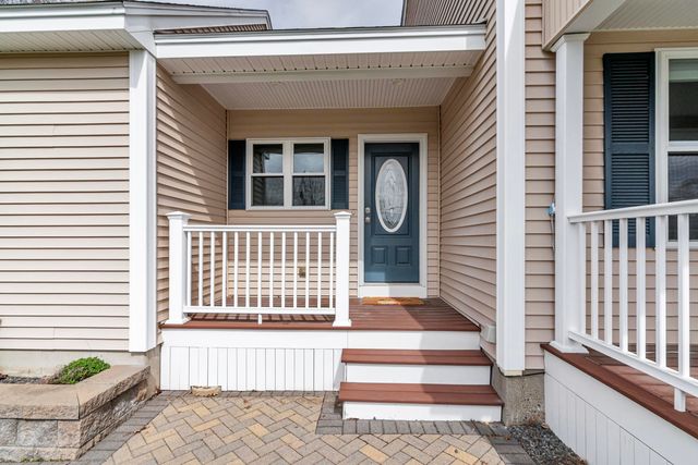 149 Barretts Hill Road, Hudson, NH 03051