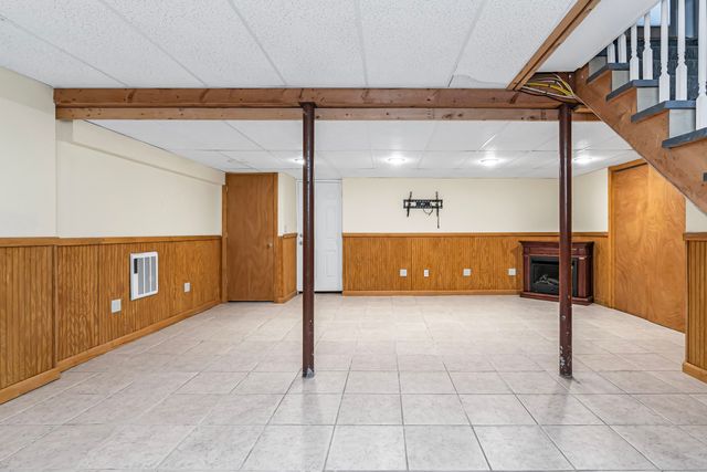 149 Barretts Hill Road, Hudson, NH 03051