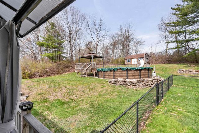 149 Barretts Hill Road, Hudson, NH 03051