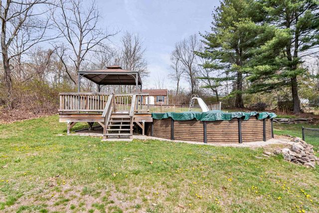 149 Barretts Hill Road, Hudson, NH 03051