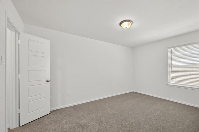 3402 Rolling River Drive, Baytown, TX 77521