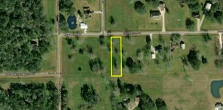 130 Horse Shoe Trail, Angleton, TX 77515