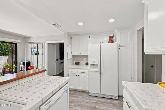 406 Chapala Drive, Camarillo, CA 93010
