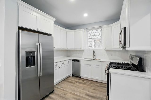 517 S Champion Avenue, Columbus, OH 43205