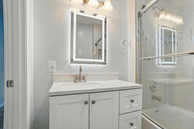 517 S Champion Avenue, Columbus, OH 43205