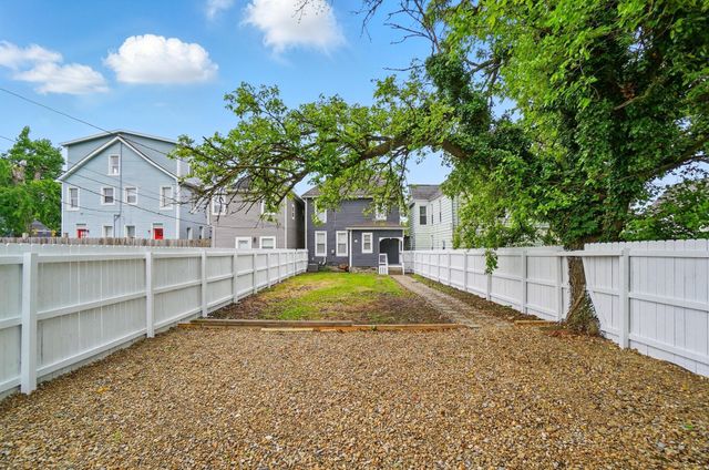 517 S Champion Avenue, Columbus, OH 43205