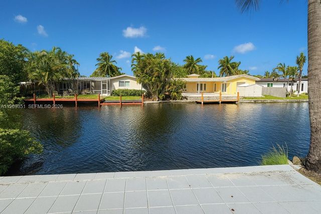 3801 NE 16th Ter, Oakland Park, FL 33334